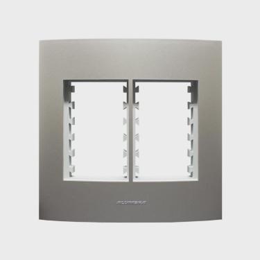 Imagem de Placa 4X4 com Suporte Para 6 Módulos Inova Pro Class Alumbra