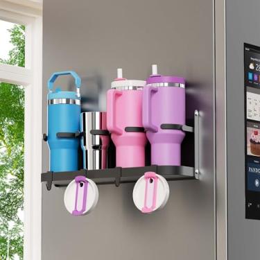 Imagem de Suporte magnético Stanley para organizador de geladeira para copos, tampas e acessórios com economia de espaço para geladeira e cozinha (preto, dobra de fileira única, 4 copos + suporte de tampa)