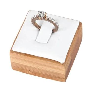 Imagem de Organizador De Anéis De Madeira De Bambu Quadrado Com Tapete De Veludo