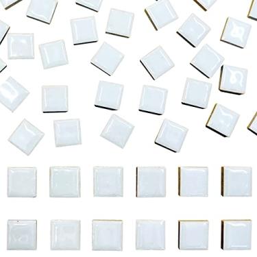 Imagem de 50 peças de mosaico branco para artesanato, azulejos de cerâmica de 2,54 cm, cores sortidas, suprimentos para projetos de mosaico de cerâmica quadrados, suprimentos para moldura de fotos, pisos, pisos, banheiros, piscina antiga, decoração de móveis