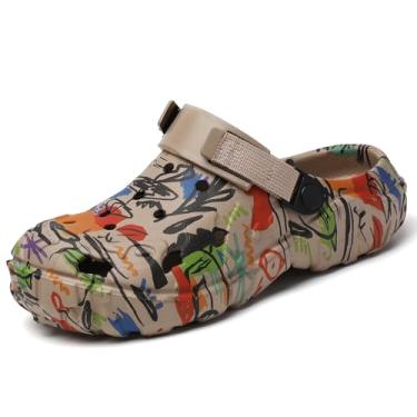 Imagem de CERYTHRINA Tamancos para homem, respiráveis, antiderrapantes, sapatos casuais estampados para praia, piscina, jardim e caminhadas de verão, sandálias leves com estilo EU 35-47, Cor caqui 2, 45 EU
