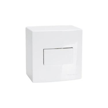 Imagem de Caixa de Sobrepor 75x75 com Interruptor Simples MarGirius Sleek 10A Br