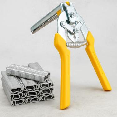 Imagem de Kit de alicate de anel de porco com 600 anéis de porco galvanizados – Ferramenta de braçadeira de gaiola resistente para galinheiros, cercas, estofados, assentos de carro e reparo de tela de arame