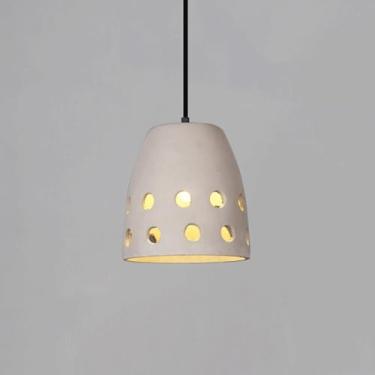 Imagem de YQSLQZZ Luminária pendente de cimento industrial, lustre vintage de ilha de cozinha de fazenda, iluminação decorativa acima da pia da mesa de jantar, luzes de teto suspensas, luzes E27*1