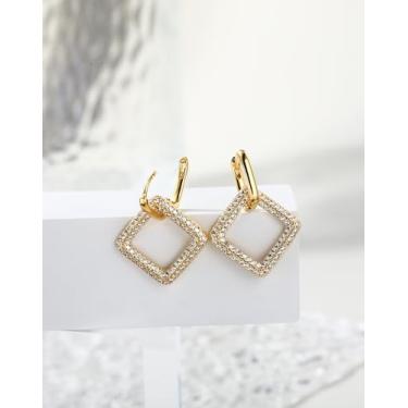 Imagem de Brincos de aço cirúrgico 316L ouro oco zircônia cúbica, brincos hipoalergênicos de cartilagem de zircônia cúbica, joia de piercing de concha Helix Tragus para mulheres e homens