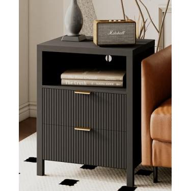 Imagem de Mesa de cabeceira com estação de carregamento, 2 gavetas modernas mesas de cabeceira com armazenamento, mesa de cabeceira canelada para quarto e sala de estar (preto)