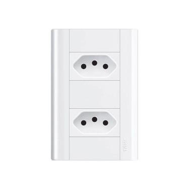Imagem de Tomada Dupla Fame Modulare 2p+t 20a Com Placa 4x2 Branco