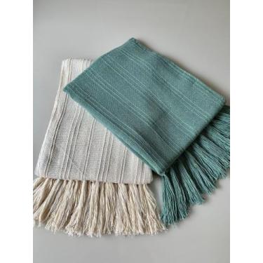 Imagem de Kit 2 Mantas Para Sofá Poltronas E Peseira De Cama Luxo Cru E Pistache