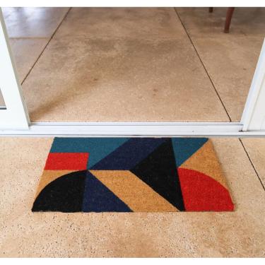 Imagem de Capacho Retangular Fibra De Coco Base PVC 60x33cm - Komeco - Geométrico Azul e Vermelho