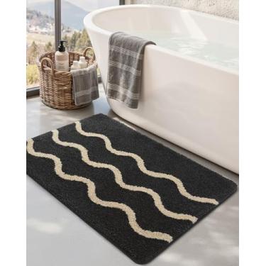 Imagem de DEXI Tapete de banheiro listrado Wave lavável, 61 x 91 cm, antiderrapante, absorvente, tapete de microfibra ultra macio, secagem rápida para chuveiro, banheira, pia, preto