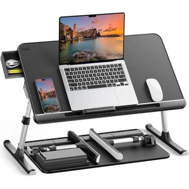 Imagem de SAIJI Bandeja de cama para laptop, mesa de cama ajustável de couro PVC para laptop, mesa de pé portátil com gaveta de armazenamento, mesa dobrável para tablet de sofá (preto escuro)