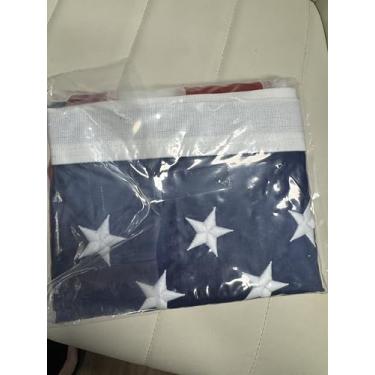 Imagem de Bandeira americana de 3 x 5 pés feita nos EUA por fabricante certificado pela FMAA. Ban...