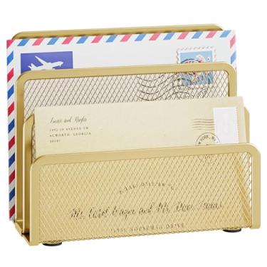 Imagem de Marbrasse Organizador de correio para mesa, suporte de metal de malha com 3 compartimentos, suporte de cartas, envelope de mesa de escritório e rack de armazenamento de documentos (dourado)
