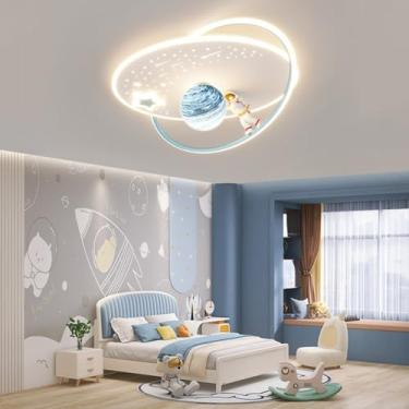 Imagem de Luminária de teto infantil com cúpula de vidro LED de 48W, controle remoto e design moderno com lua e astronauta, ideal para decorar quartos de meninos e meninas (preta).