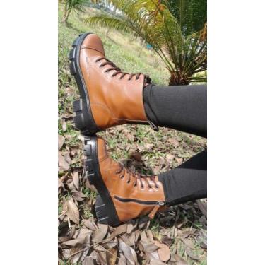 Imagem de Bota Coturno Feminina  em couro Ecoológico - munizModas, 36
