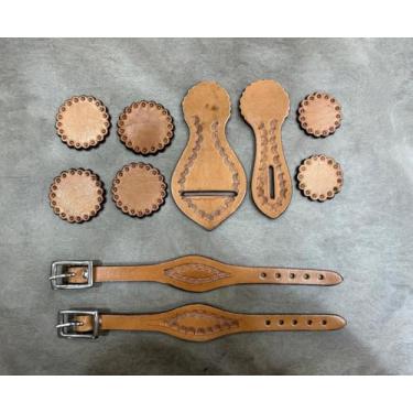 Imagem de Majestic Ally Kit de reparo de sela ocidental de couro, bronzeado, 10 peças com tiras e conchos decorativos (TAN)