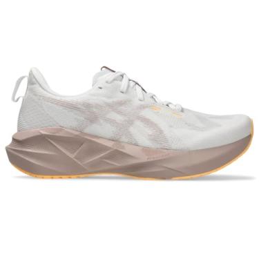 Imagem de ASICS Novablast 5 Tênis feminino, Branco/castanho, 41