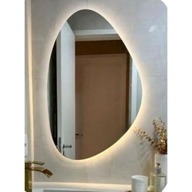 Imagem de Espelho Orgânico Com LED À PILHA Ou FONTE Decorativo(Luz Quente (com fio),50x60)