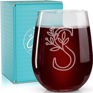 Imagem de On The Rox Drinks Presentes com monograma para mulheres e homens - Letra A-Z com monograma gravado com inicial taça de vinho sem haste - 482 g Presentes de vinho personalizados para mulheres e homens