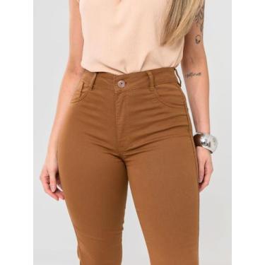 Imagem de Calça Flare Feminina jeans nas cores bege/caqui super confortável , qu