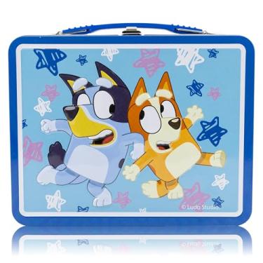 Imagem de Fast Forward Lancheira Bluey para crianças | Lancheira Bluey Tin para meninos, meninas, unissex | Armazenamento de lancheira de lata, caixa de lanche infantil, acessório para mochila | Idades a partir