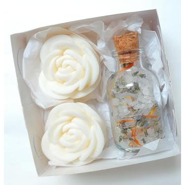 Imagem de Lembrancinha de Natal - Caixinha com mini sabonetes e escalda-pés