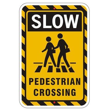 Imagem de Sinais de travessia lenta para pedestres 45 x 30 cm, placa de aviso de trânsito de metal refletivo para estradas, escolas, estacionamentos e bairros, alumínio resistente à ferrugem, uso externo à