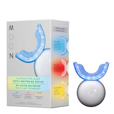 Imagem de MOON Kit de clareamento dental, dispositivo LED de branqueador de dentes platinado, 28 tiras brancas dissolvidas, bandeja de clareamento de luz amarela, azul e vermelha para saúde das gengivas e