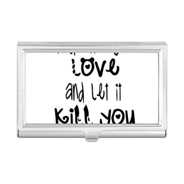 Imagem de Design de palavras em inglês Love and Kill porta-cartões de visita