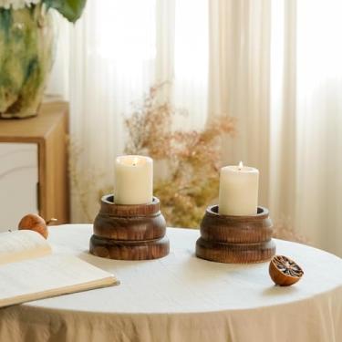 Imagem de NIKKY HOME Conjunto de 2 castiçais de madeira para casa de fazenda, suporte de castiçais de madeira maciça Rusitc, decoração de mesa de manto de lareira, marrom