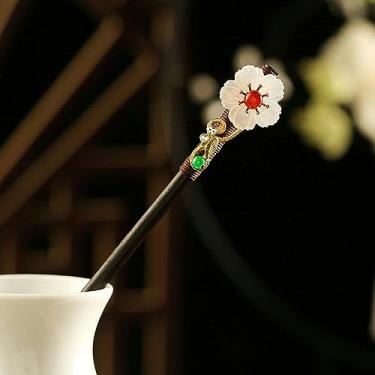 Imagem de Grampos de cabelo de flores palitos de cabelo vintage de madeira chinesa pinos para mulheres ornamentos de cabelo acessórios de joias