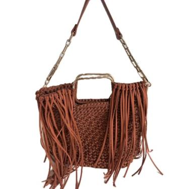 Imagem de Bolsa Olívia Bolsa de crochê Marrom com Franjas em Couro, Alça em Corrente Dourada, Forro com Bolso, 27x22x10 cm