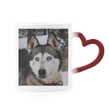 Imagem de Caneca de grés com foto Husky de animal de neve sensível ao calor com mudança de cor vermelha