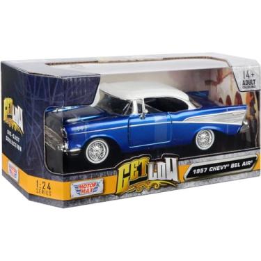 Imagem de 1957 Chevy Bel Air Lowrider Candy Blue with White Top Get Low Series 1/24 Diecast Model Car by Motormax 79030bl