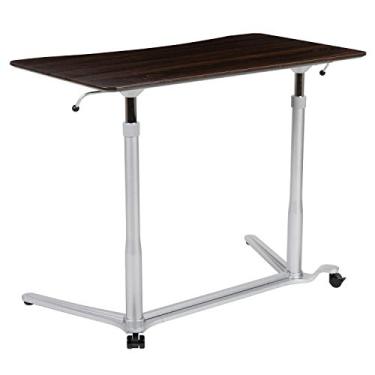 Imagem de Flash Furniture Sit-Down, mesa ergonômica de madeira escura para computador com parte superior de 94 cm (faixa ajustável de 73,6 cm - 103,5 cm)
