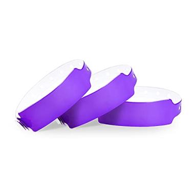 Imagem de Wristall Pulseiras de plástico roxo neon pacote com 100 pulseiras coloridas para eventos, pulseiras de vinil de festa personalizadas pulseiras de plástico à prova d'água para eventos shows