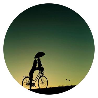 Imagem de Capa De Estepe Mãe e Criança de Bike