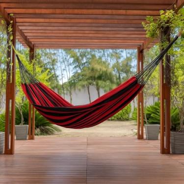 Imagem de Rede de Descanso Casal Listrada Gigante 3.90x1.50m Modelo Terra e Sol – Ideal para Varanda, Jardim e Piquenique ao Ar Livre (Vermelho com Preto)