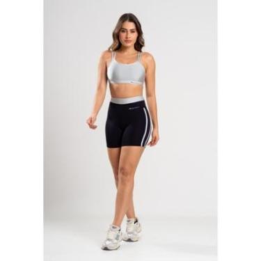 Imagem de Conjunto Short Fitness Poliamida Preto com Chapado Prata + Top Glow Verde Cruzado nas Costas-Feminino