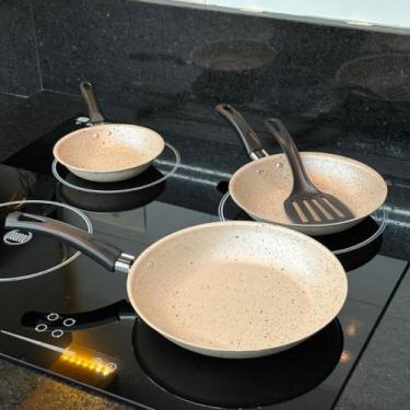 Imagem de Jogo de Frigideiras Antiaderente 3 Peças com Conjunto de Panelas de Alumínio Não Gruda (Creme)