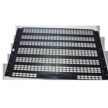 Imagem de TELA FRONTAL RADIADOR FERRO PARA SCANIA T112 T142 BICUDO