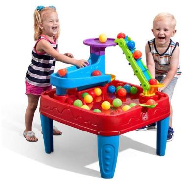 Imagem de Mesa Interativa Sensorial com Água e Bolinhas, Ideal para Crianças de 2 Anos ou Mais, Step2, Vermelha e Azul.
