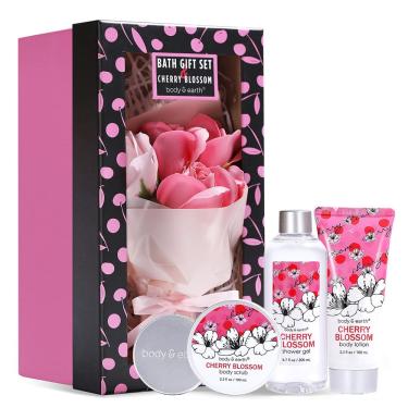 Imagem de Conjunto de presentes body & earth Bath and Body Cherry Blossom Scent