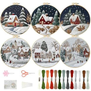 Imagem de FREEBLOSS Conjunto de 6 kits de bordado de Natal para iniciantes, kit de bordado estampado com padrões de árvore de Natal, neve, rua, casa, instruções, fios suficientes, 2 argolas, 29,5 cm/11,6 pol