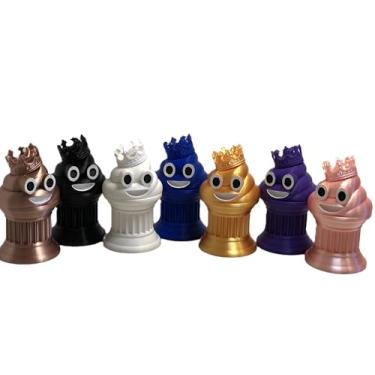 Imagem de Znet3D Troféu Mini King Poop Emoji - Prêmio ou presente perfeito - 7,6 cm de altura - com um emoji de cocô sólido com uma coroa em um pilar de coluna com olhos brancos e pretos e sorriso branco