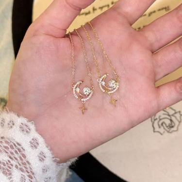 Imagem de Colar feminino de ferradura com cruz de ouro rosa e lua com zircônia banhada a ouro 40 + 5 cm