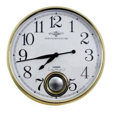 Imagem de Relógio De Parede Dourado Com Pêndulo Luxo 37x37x13cm - Atual Conceito