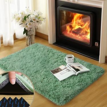 Imagem de qulint Tapete verde para quarto, 5 x 7 cm para sala de estar, tapetes macios macios e felpudos para dormitório infantil de meninos e meninas com 4 fitas antiderrapantes para decoração de quarto (60 cm