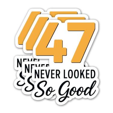 Imagem de (3 peças) Adesivo 47 Never Looked So Good – Happy 47 th Birthday, decalques de vinil à prova d'água para decoração de festas, álbuns, garrafas de água, laptops, tamanho 7,6 cm x 6,3 cm