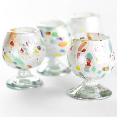 Imagem de MEXTEQUIL - Taças de Tequila Mexicana Autênticas Sopradas à Mão – Conjunto de 118 – 60 ml – Mini Snifters de Vidro – Base Pesada – Conhaque (Palhaço)